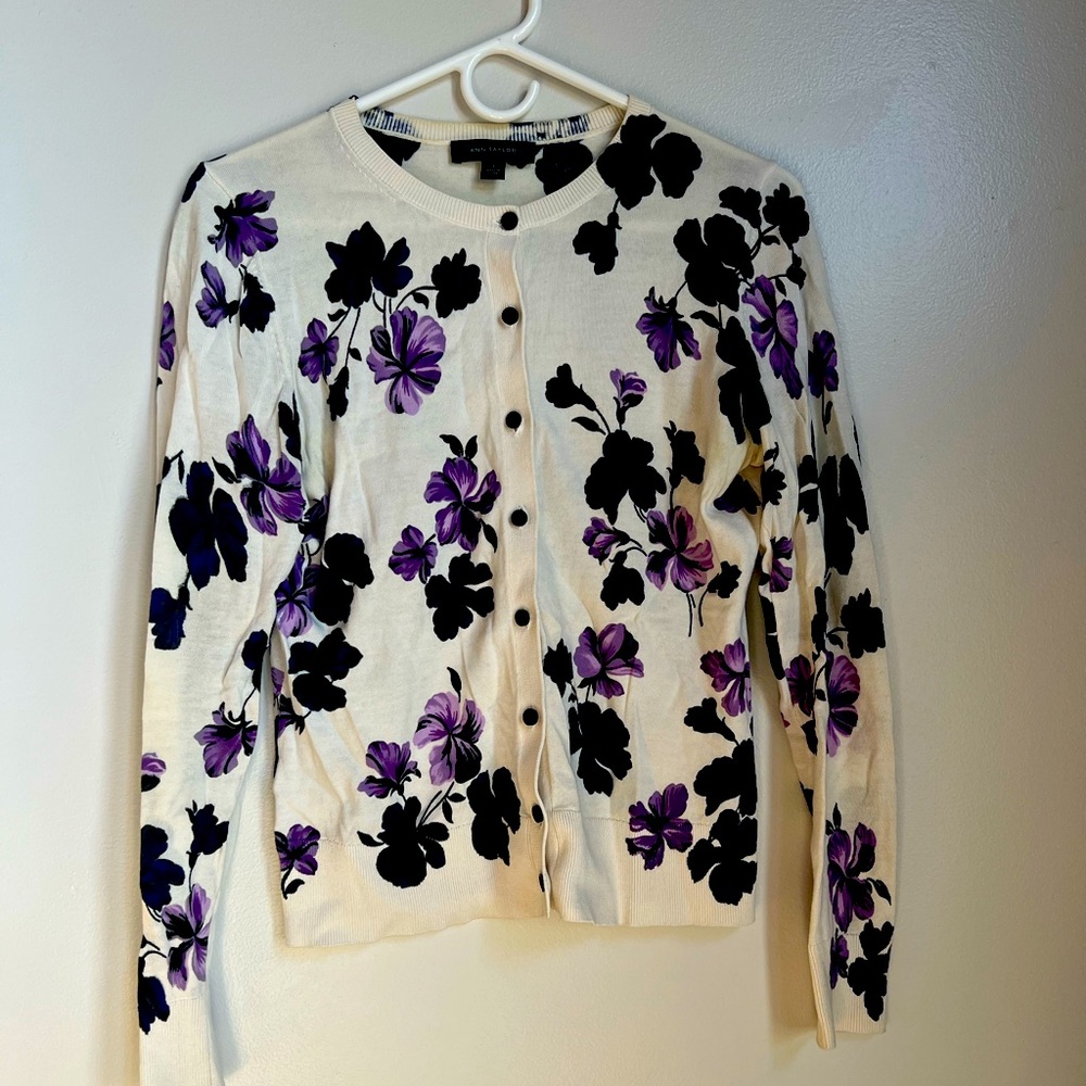 Ann Taylor cotton flower print sweater